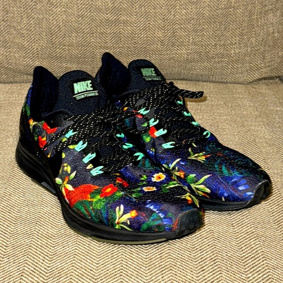 Men Nike Air Zoom Pegasus 35 Floral Running Shoes Sneakers AV3252-001 Size 11.5 - Picture 1 of 15